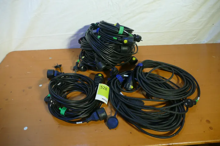 Konvolut Schuko Verlängerung Kabel